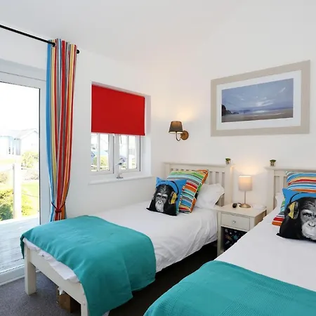 Holiday home Luna Azul At The Bay Filey, Sleeps Up To 8, And 2 Dogs For Free! *